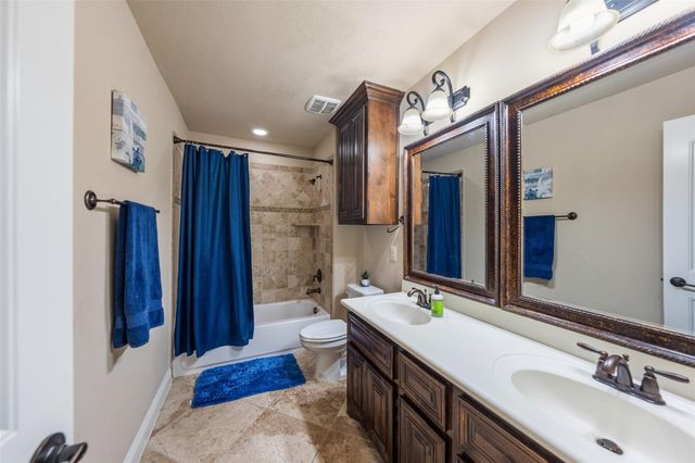 1324 Elkins Hollow Lane, League City, TX 77573