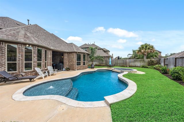 1324 Elkins Hollow Lane, League City, TX 77573