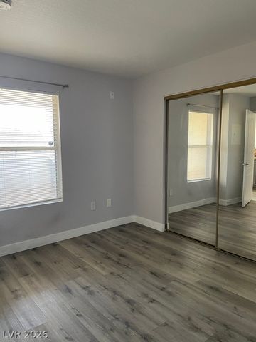 5055 West Hacienda Avenue 1033, Las Vegas, NV 89118