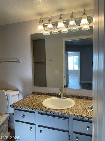 5055 West Hacienda Avenue 1033, Las Vegas, NV 89118