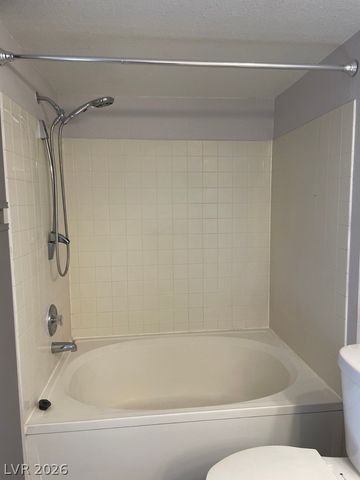 5055 West Hacienda Avenue 1033, Las Vegas, NV 89118