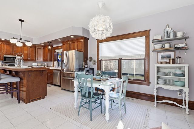 127 4th Avenue SW, Faribault, MN 55021