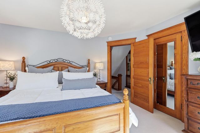 127 4th Avenue SW, Faribault, MN 55021