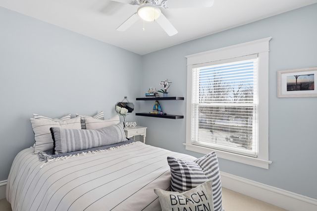 127 4th Avenue SW, Faribault, MN 55021