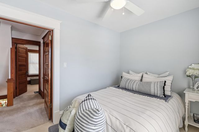 127 4th Avenue SW, Faribault, MN 55021