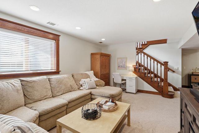 127 4th Avenue SW, Faribault, MN 55021