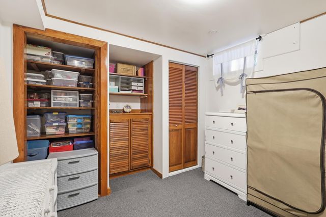 127 4th Avenue SW, Faribault, MN 55021