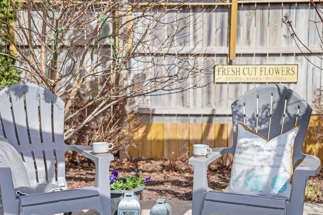 127 4th Avenue SW, Faribault, MN 55021