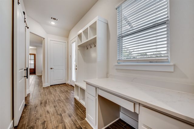 101 Magnolia Lane, Westworth Village, TX 76114