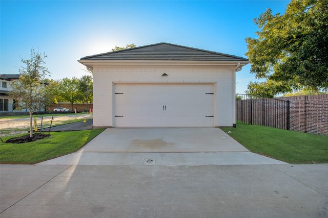 101 Magnolia Lane, Westworth Village, TX 76114