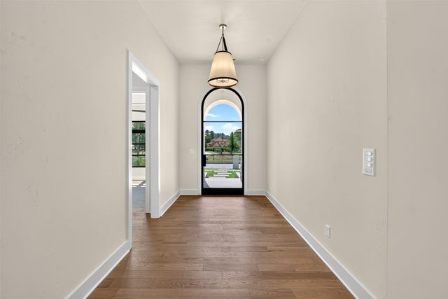 7607 Lakeside Lane, Tyler, TX 75703