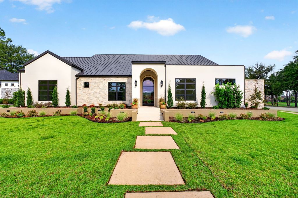 7607 Lakeside Lane, Tyler, TX 75703
