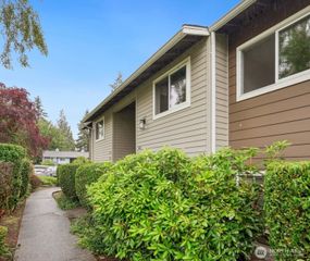 921 130th Street SW #H201, Everett, WA 98204