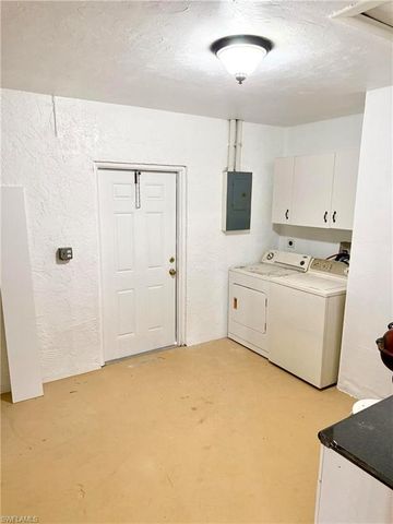 1891 51st ST SW, Naples, FL 34116