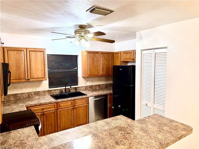 1891 51st ST SW, Naples, FL 34116