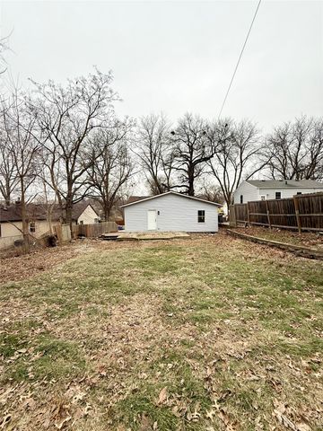 409 Davis Avenue, Des Moines, IA 50315