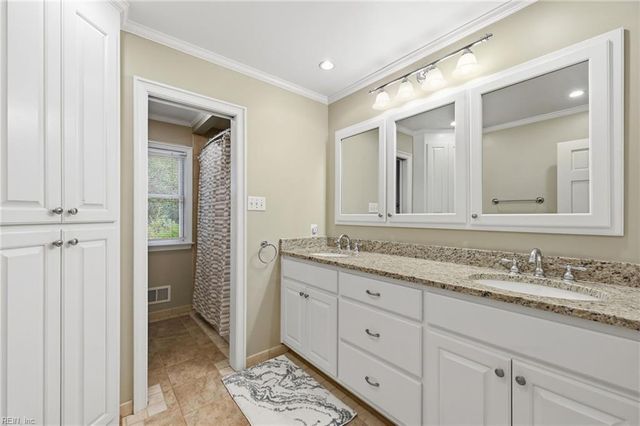 4305 Delray DR, Virginia Beach, VA 23455