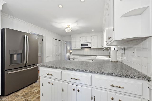 4305 Delray DR, Virginia Beach, VA 23455
