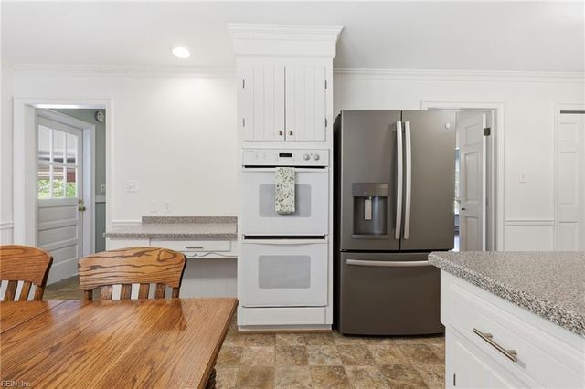 4305 Delray DR, Virginia Beach, VA 23455