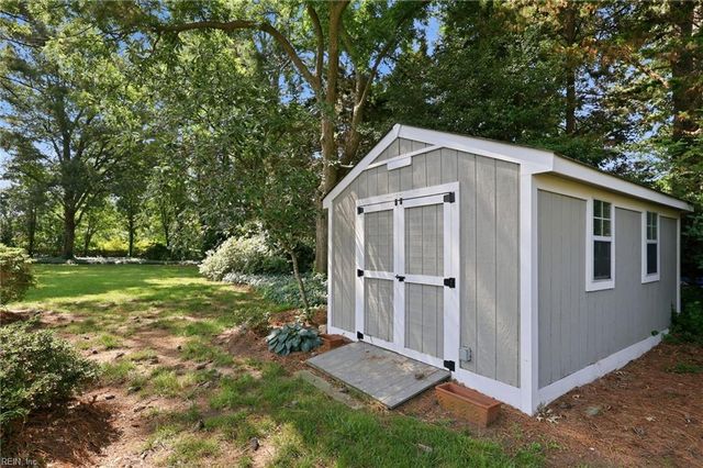 4305 Delray DR, Virginia Beach, VA 23455