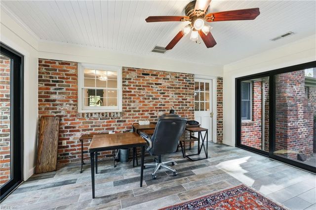 4305 Delray DR, Virginia Beach, VA 23455