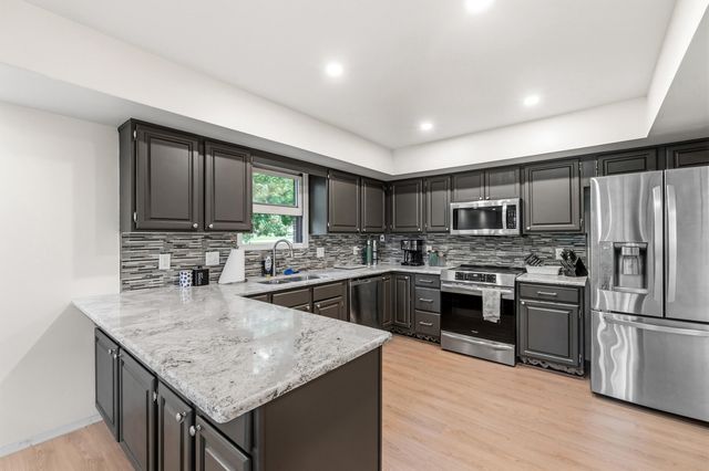 795 Elizabeth Drive, Florence, KY 41042