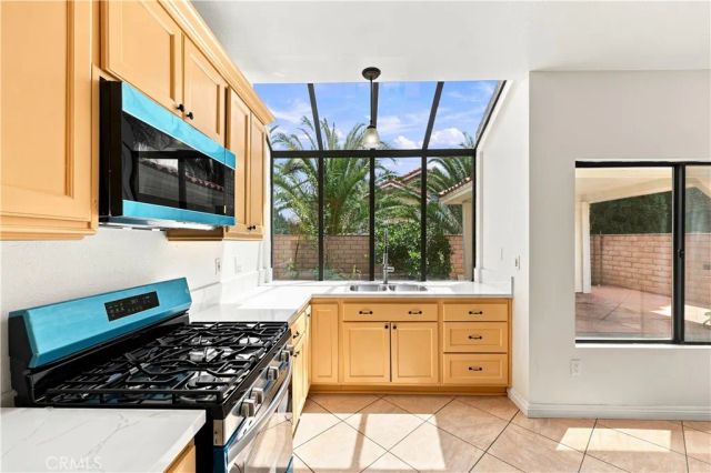 3056 Dartmouth, Corona, CA 92879
