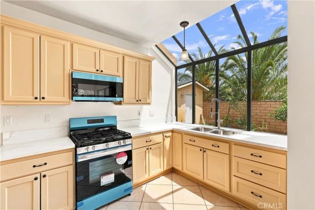 3056 Dartmouth, Corona, CA 92879