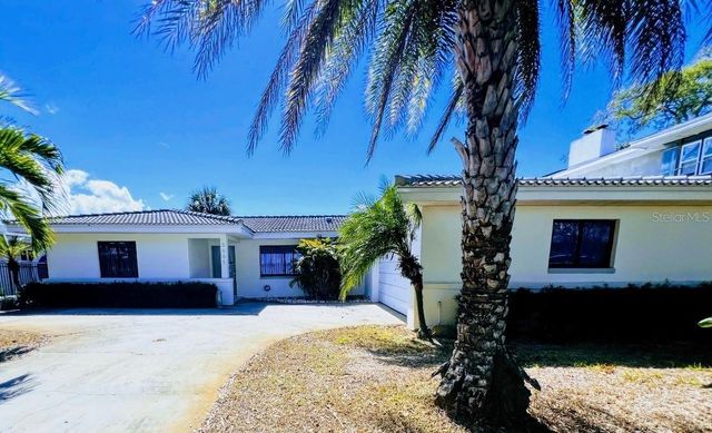 2431 SUNRISE DRIVE SE, St Petersburg, FL 33705