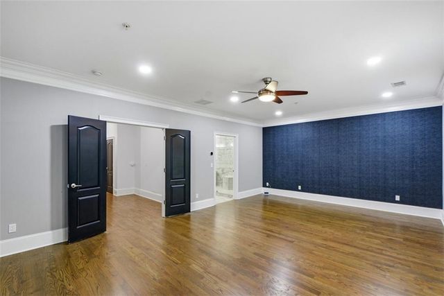 1933 Ridgemont Lane, Decatur, GA 30033