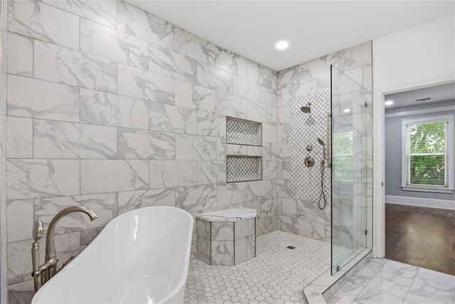 1933 Ridgemont Lane, Decatur, GA 30033