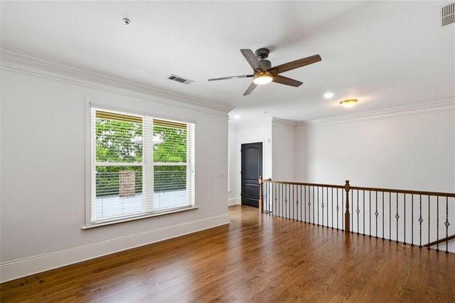 1933 Ridgemont Lane, Decatur, GA 30033