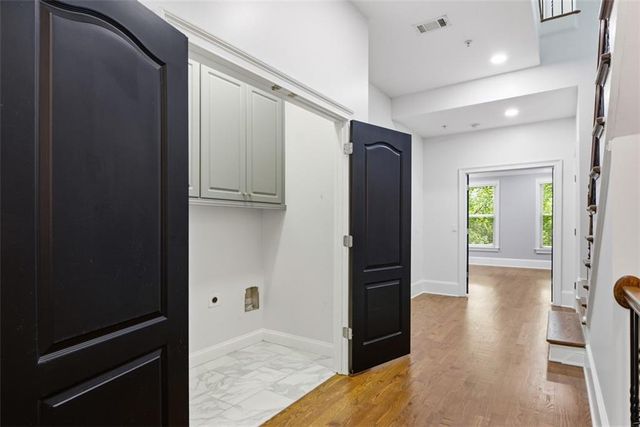 1933 Ridgemont Lane, Decatur, GA 30033
