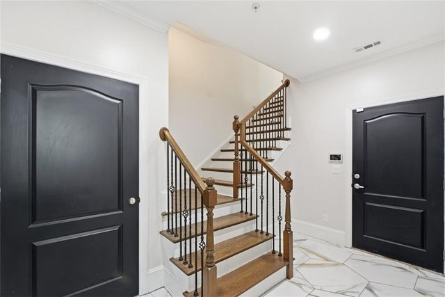 1933 Ridgemont Lane, Decatur, GA 30033