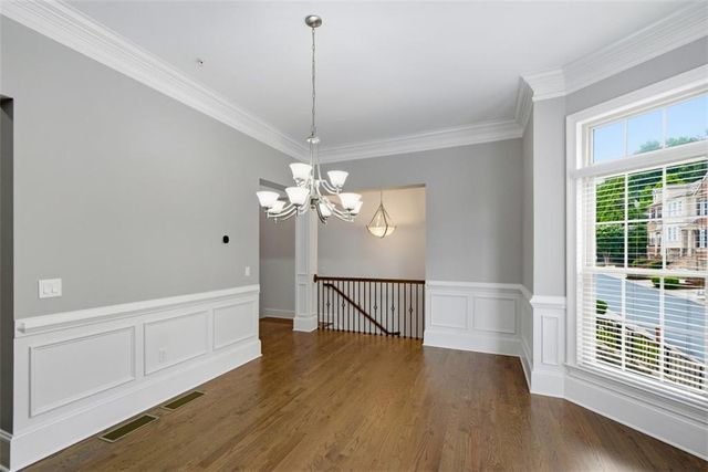 1933 Ridgemont Lane, Decatur, GA 30033