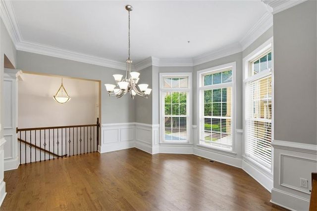 1933 Ridgemont Lane, Decatur, GA 30033