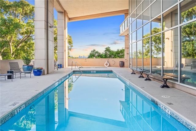 2881 Peachtree Road NE 2304, Atlanta, GA 30305