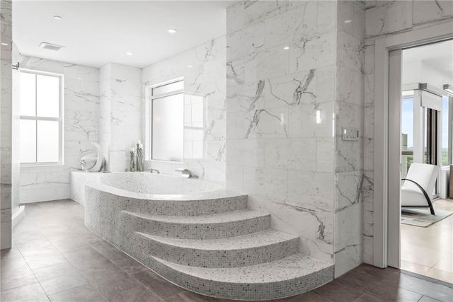 2881 Peachtree Road NE 2304, Atlanta, GA 30305