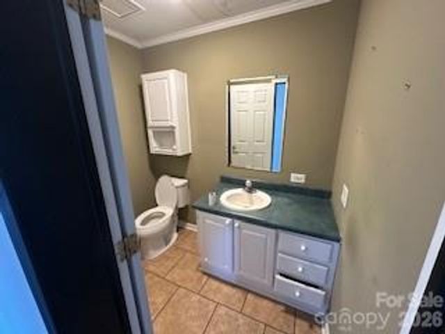 3535 N Nc 16 Business Highway, Denver, NC 28037