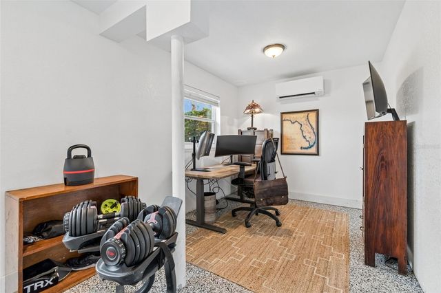 3941 E EDEN ROC CIRCLE, Tampa, FL 33634
