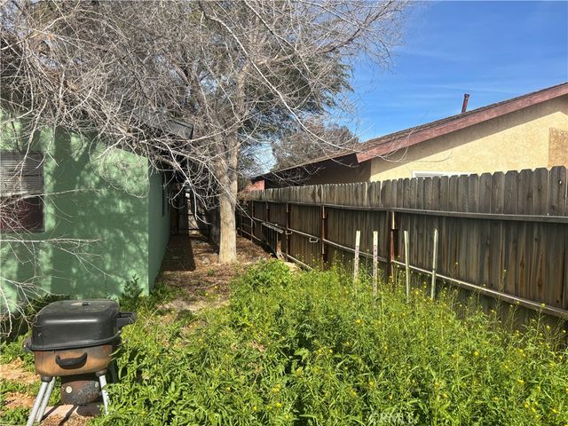 313 Mamie Street, Ridgecrest, CA 93555