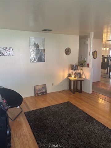 313 Mamie Street, Ridgecrest, CA 93555