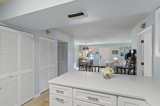 212 SE Village Drive 212, Port St Lucie, FL 34952