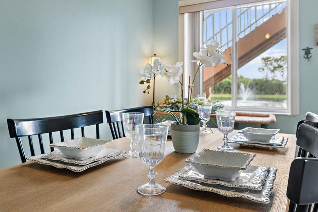 212 SE Village Drive 212, Port St Lucie, FL 34952