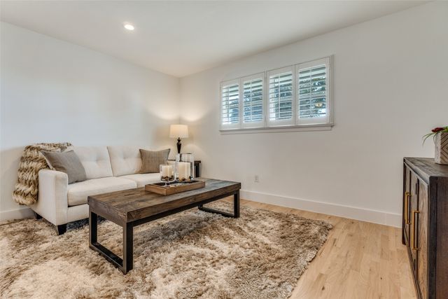 3078 Newcastle Drive, Dallas, TX 75220