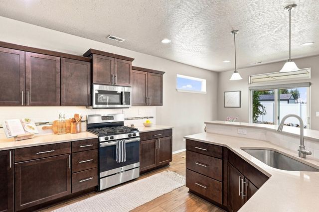 1118 S Oswald St, Spokane, WA 99224