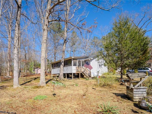 16 Two Run Crossing NW, Cartersville, GA 30120