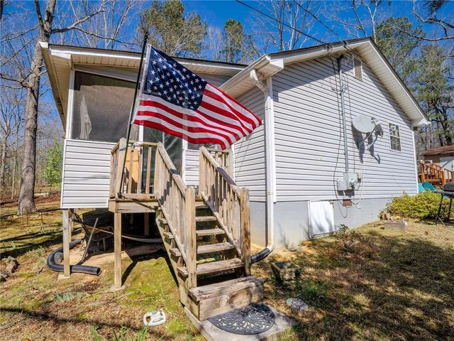 16 Two Run Crossing NW, Cartersville, GA 30120