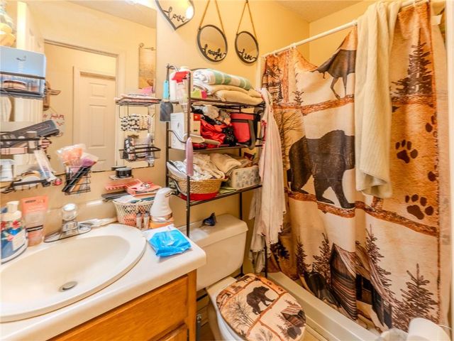 16 Two Run Crossing NW, Cartersville, GA 30120