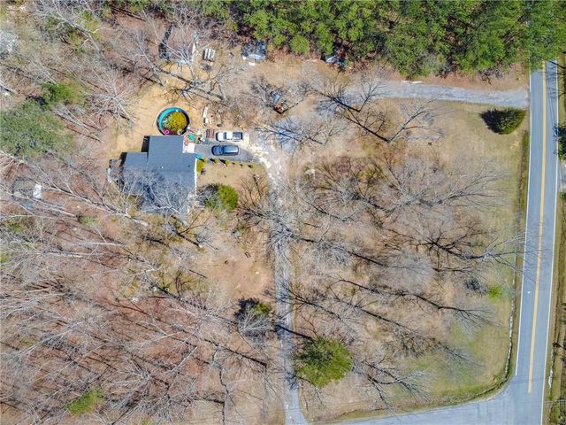 16 Two Run Crossing NW, Cartersville, GA 30120